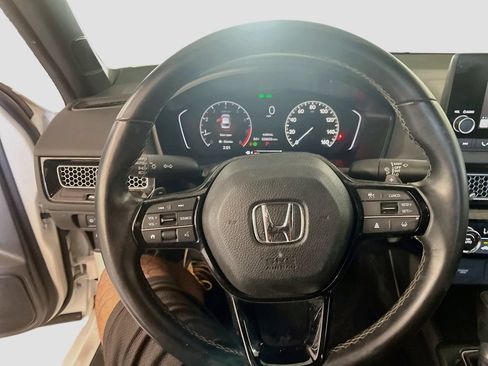 Used 2024 Honda Civic Sport image 11