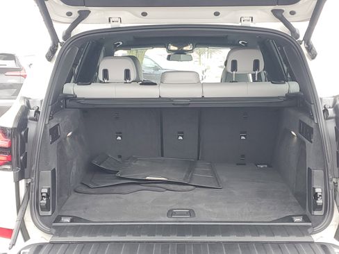 Certified 2025 BMW X5 xDrive40i w/ M Sport Package image 26