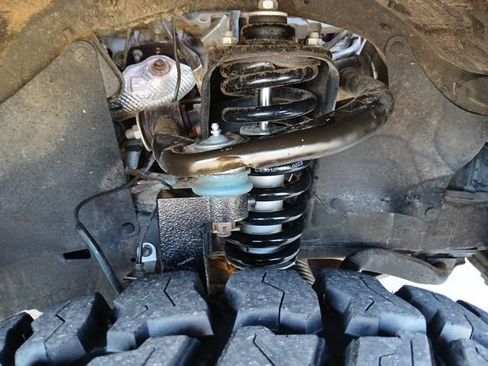 Used 2017 Toyota Tacoma TRD Sport image 56