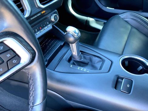 Used 2024 Ford Mustang Premium image 17