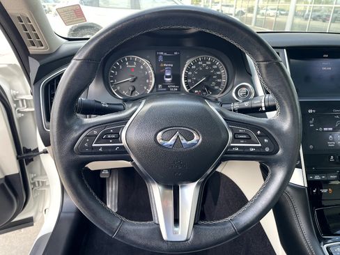 Used 2022 INFINITI Q50 Luxe w/ Cargo Package AWD/4WD image 13