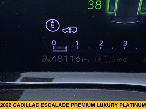 Certified 2022 Cadillac Escalade Premium Luxury Platinum AWD/4WD image 4