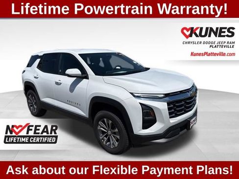 Used 2026 Chevrolet Equinox LT AWD/4WD image 3