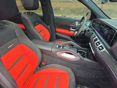 Used 2023 Mercedes-Benz GLE 53 AMG 4MATIC image 10