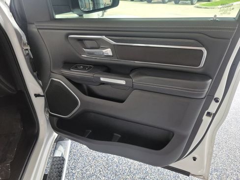 Used 2023 RAM 1500 Laramie AWD/4WD image 13