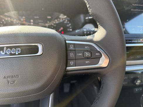 New 2026 Jeep Compass Limited AWD/4WD image 25
