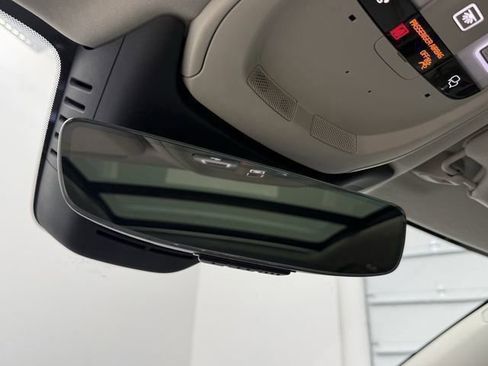 Certified 2023 Volvo S90 B6 Plus w/ Protection Package Premier image 18