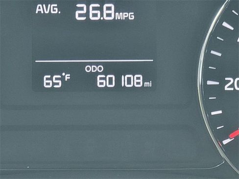 Used 2017 Kia Forte LX image 35