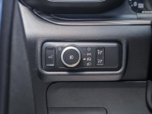 Used 2020 Ford Explorer Limited image 45