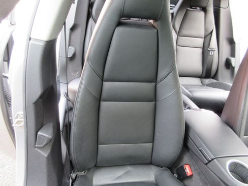 Used 2013 Porsche Panamera S image 30