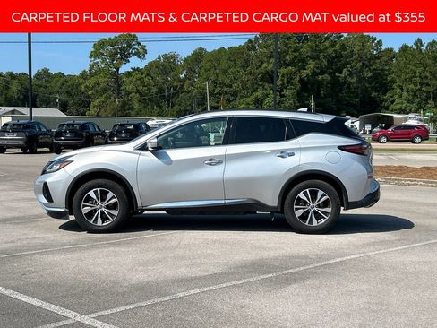 Used 2024 Nissan Murano SV FWD image 2