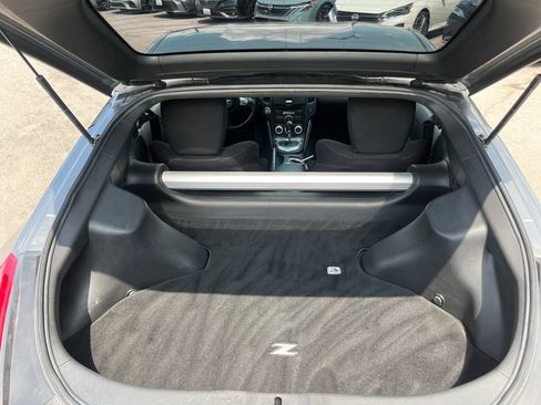 Used 2011 Nissan 370Z Coupe w/ Sport Pkg RWD image 20