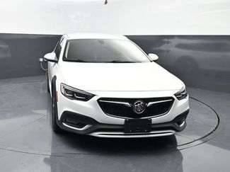 Used 2018 Buick Regal Essence w/ Driver Confidence Package #1 AWD/4WD video 2