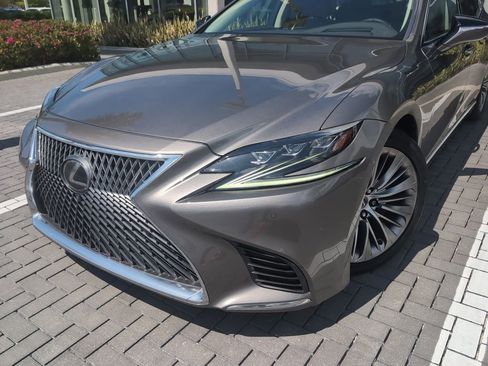 Used 2019 Lexus LS 500 500 Base w/ Interior Upgrade Package image 3