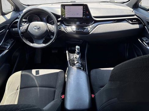 Used 2019 Toyota C-HR XLE FWD image 19