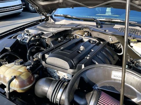 Used 2016 Ford Mustang Premium image 34