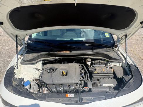 Used 2025 Kia Soul LX w/ LX Technology Package image 29