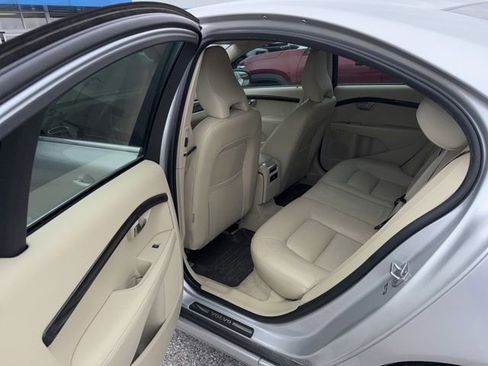 Used 2016 Volvo S80 T5 w/ Convenience Package image 5