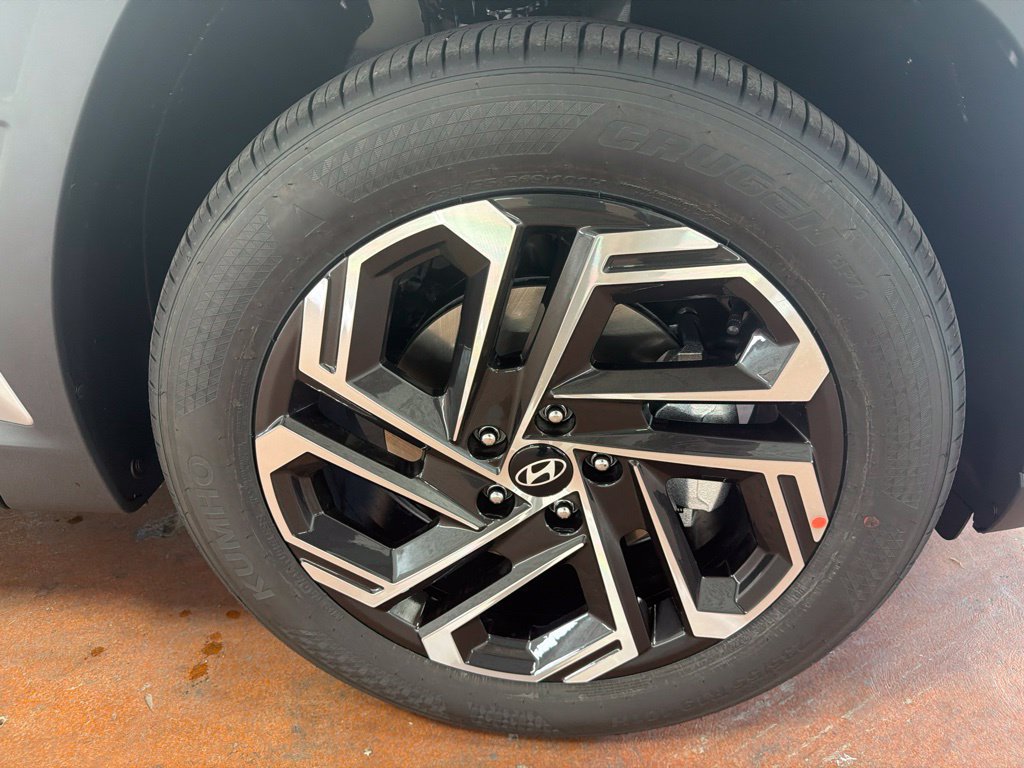 New 2026 Hyundai Tucson SEL Plus FWD image 11