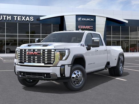 New 2026 GMC Sierra 3500 Denali w/ Denali Reserve Package AWD/4WD image 6
