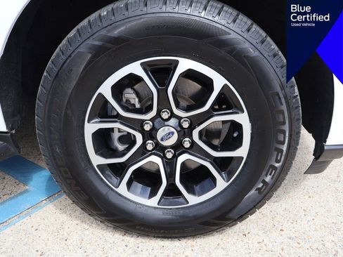 Certified 2024 Ford Expedition Max XLT image 30