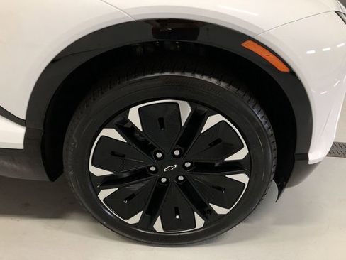 New 2024 Chevrolet Blazer EV RS image 14