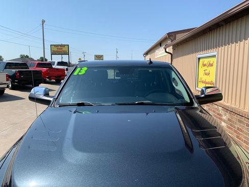 Used 2013 RAM 2500 Laramie w/ Convenience Group AWD/4WD image 8
