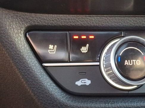 Certified 2025 Acura ADX A-Spec image 25