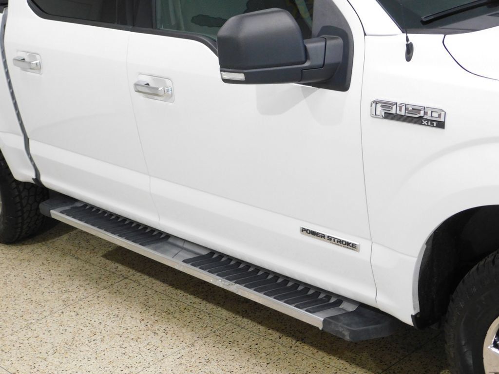 Used 2019 Ford F150 XLT w/ Equipment Group 302A Luxury AWD/4WD image 11