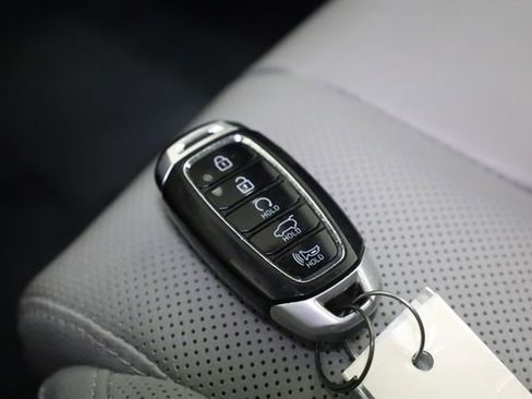 Used 2022 Hyundai Palisade SEL w/ Premium Package AWD/4WD image 38