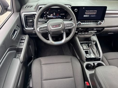 New 2026 GMC Canyon Elevation w/ Convenience Package image 15