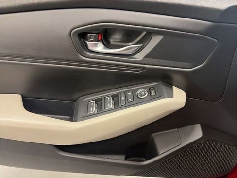 Used 2024 Honda Accord EX image 22