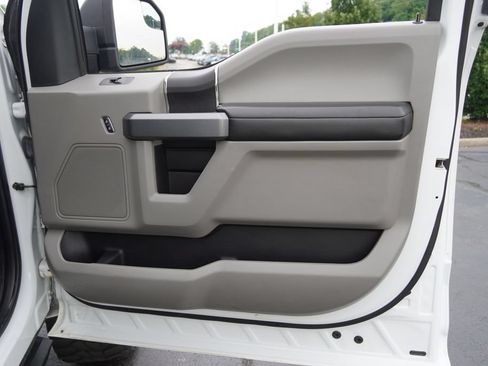 Used 2018 Ford F150 XLT w/ Trailer Tow Package AWD/4WD image 27