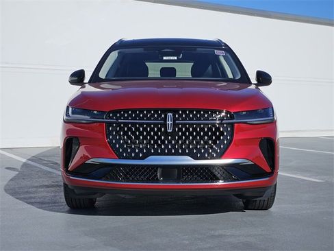 New 2026 Lincoln Nautilus Reserve image 2