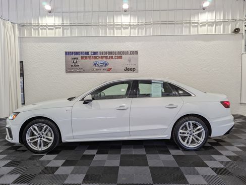 Used 2020 Audi A4 2.0T Premium w/ Convenience Package image 2