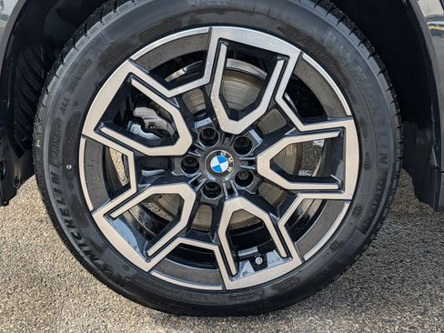 Certified 2025 BMW X1 xDrive28i w/ Technology Package image 31