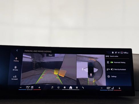 Used 2025 BMW 430i xDrive Convertible w/ Convenience Package image 16