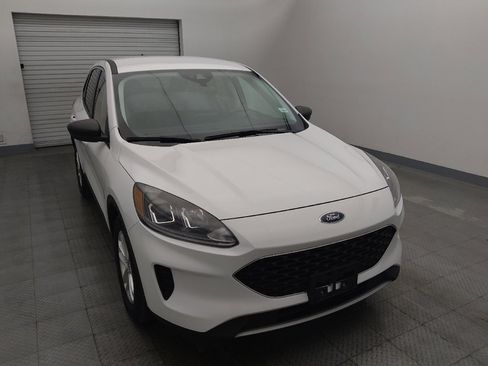Used 2022 Ford Escape SE image 14