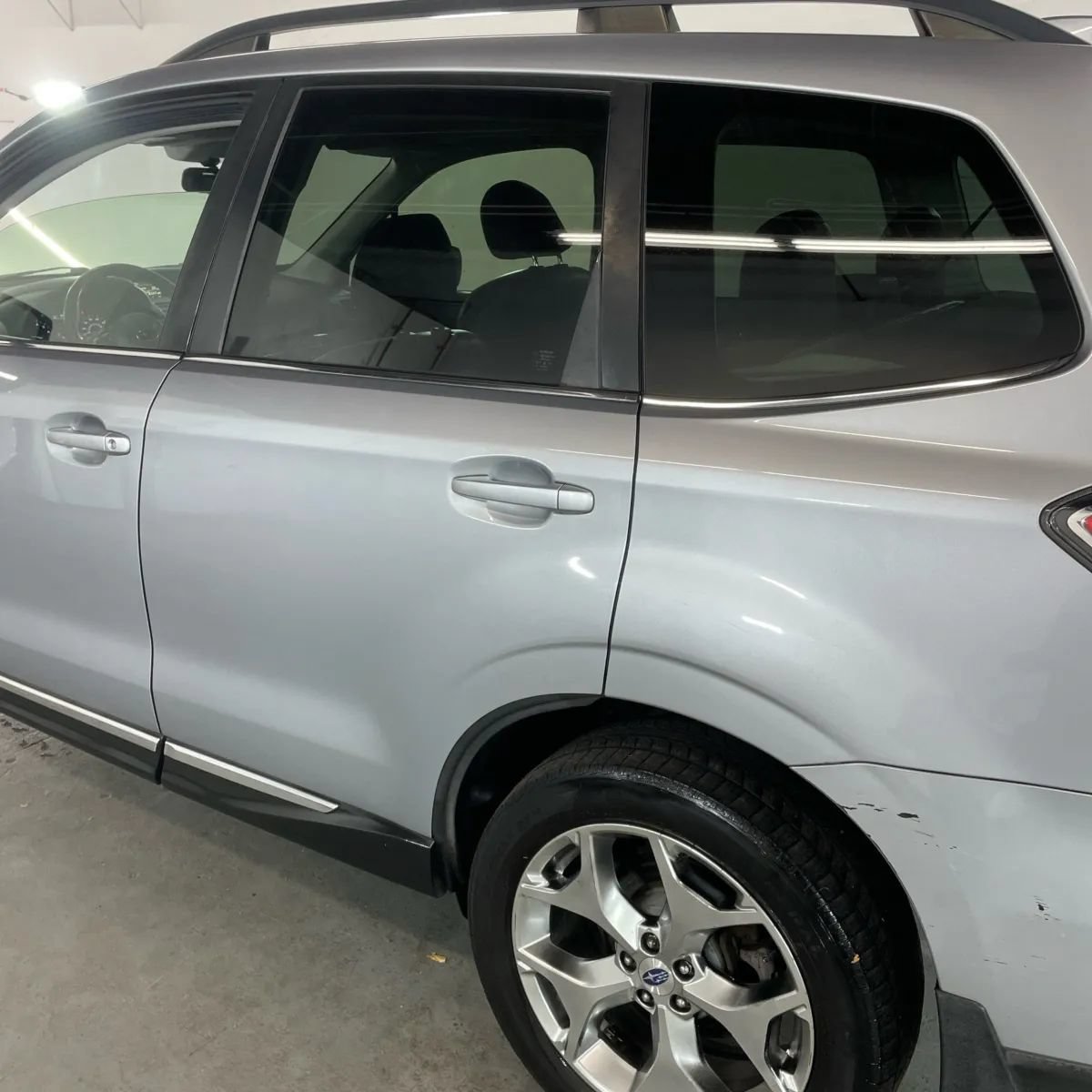 Used 2017 Subaru Forester 2.5i Touring AWD/4WD image 6