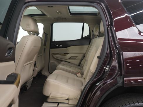 Used 2018 GMC Acadia Denali w/ Technology Package image 18