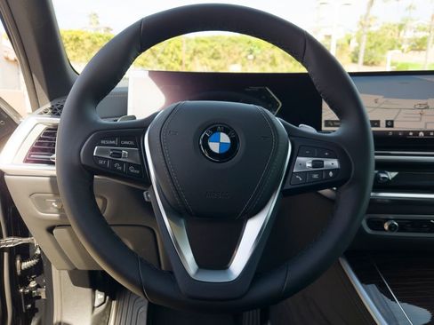 New 2026 BMW X5 sDrive40i w/ Parking Assistance Package image 15