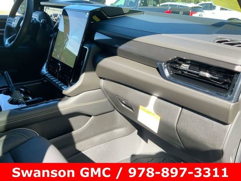 New 2026 GMC Yukon XL Elevation w/ LPO, Get Active Package image 27