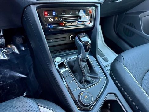 New 2026 Volkswagen Taos SEL AWD/4WD image 27
