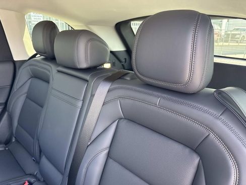 New 2026 Lincoln Nautilus Premier AWD/4WD image 14