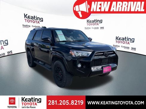 Used 2021 Toyota 4Runner SR5 Premium image 1