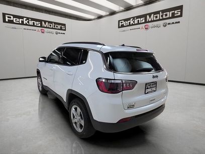Used 2024 Jeep Compass Latitude