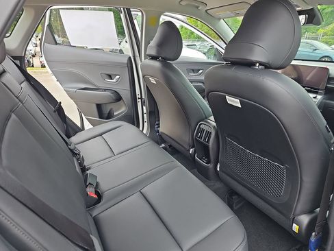New 2026 Hyundai Kona SEL Premium FWD image 11
