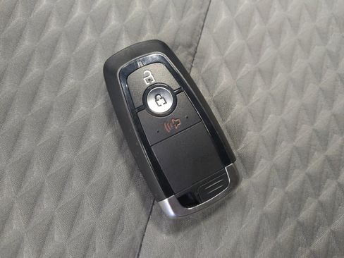 Used 2021 Ford Escape SE AWD/4WD image 32