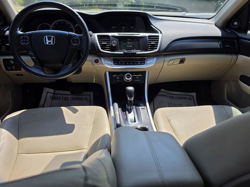 Used 2013 Honda Accord EX-L image 9