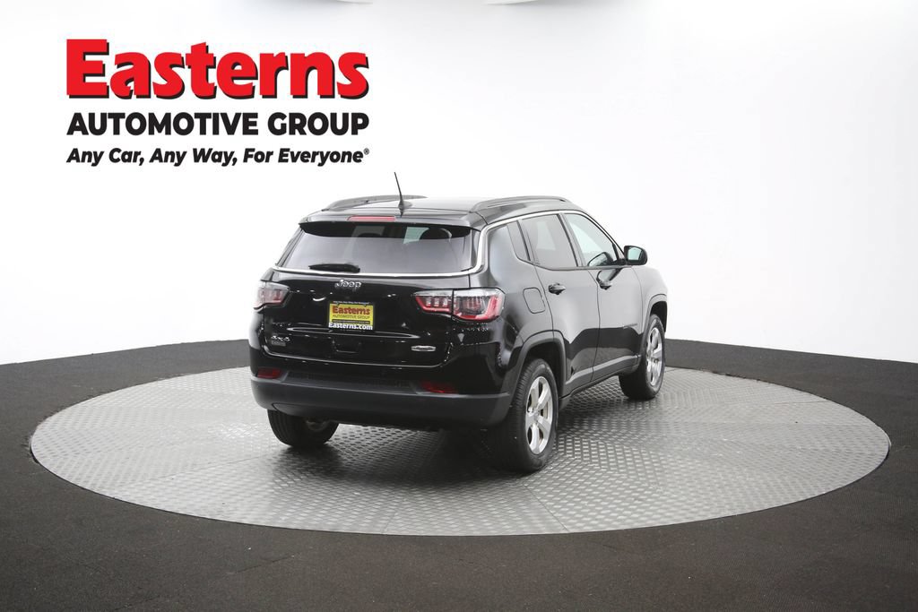 Used 2018 Jeep Compass Latitude w/ Popular Equipment Group AWD/4WD image 41